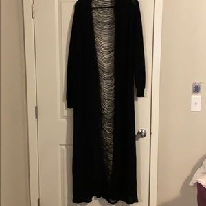 Black distressed duster